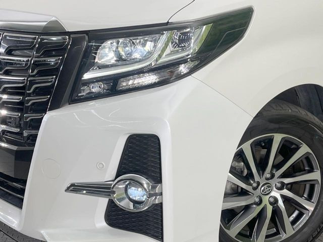 �yLED�w�b�h���C�g�z���V����ԑ��s�����ǍD�Ȏ��E���m�ۂ����S���ĉ^�]�ł��鍂�P�xLED�w�b�h���C�g�𑕔�!�_�����x�������A����d�͂��}�����Ă��܂��B