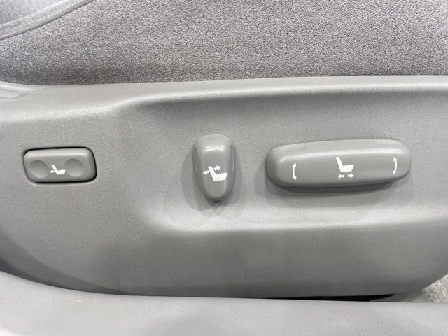 �y�p���[�V�[�g�z�X�C�b�`��ŊȒP�ɃV�[�g�̔��������\!�d��������͂�����܂���!���K�ȃV�[�g�|�W�V�����ɃZ�b�g���āA���K�ȃh���C�u�����y���݂��������B