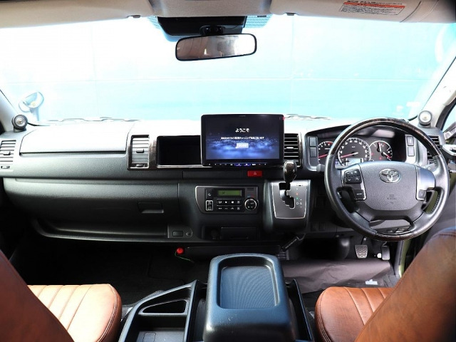 レジアスエース