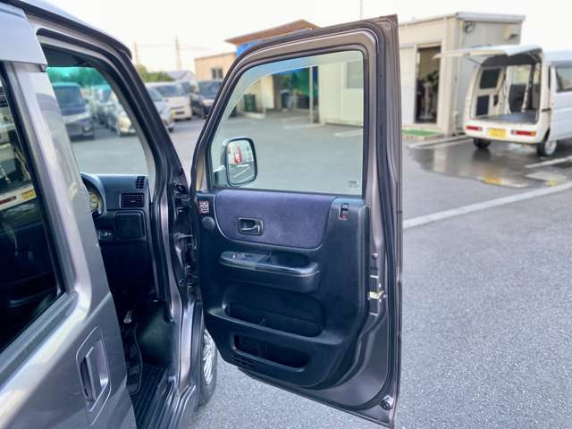 お手頃価格の軽自動車からコンパクトカー・ミニバンなど多彩なラインナップでお客様をお待ちしております!