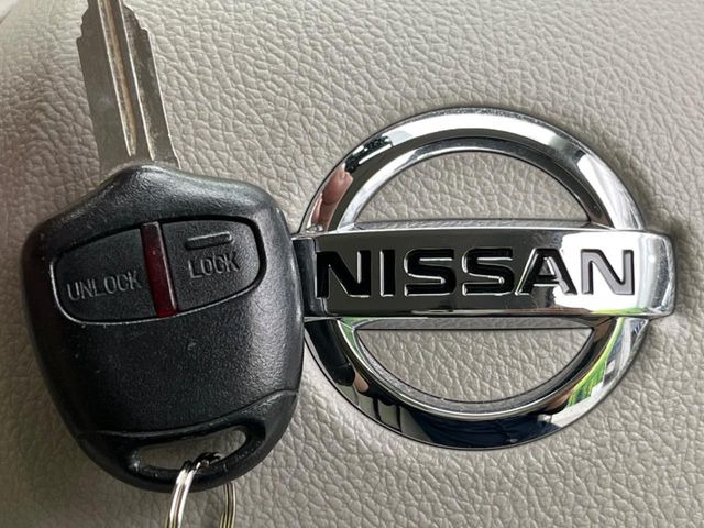 �y�C���e���W�F���g�L�[�z�J�o����|�P�b�g�ɓ��ꂽ�܂܂ł��h�A�̎{���E�������\�ȃX�}�[�g�L�[�𑕔��B�G���W���̃I���E�I�t�����J�M�����o���K�v����������Ƃ��Ă��֗��ł���