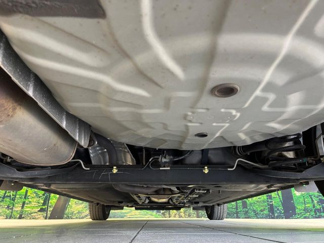 下回りがきれいなうちに、防錆加工の施工がオススメ。降雪地域はもちろん、沿岸部にお住いの方や、趣味でマリン・ウィンタースポーツをされる方にご好評いただいております。