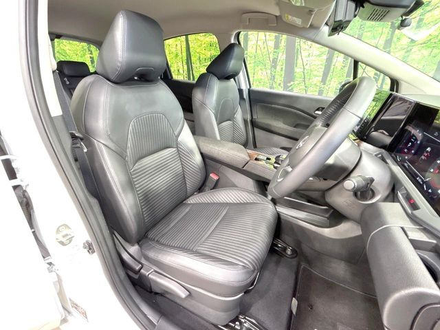 �y���烌�U�[�V�[�g�z����̂ӂ���肪�e�ՂŃ����e�i���X�����ȒP�ȁA�@�\���ɗD��鍇����v���̗p�����㎿�ȃV�[�g�ł��B����S�n���悭�A���������ӂ��S�n�ǂ��ԓ���Ԃ����o���Ă���܂��B