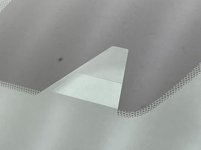 �y�C���e���W�F���g�G�}�[�W�F���V�[�u���[�L�z�t�����g�J�����őO���̎ԗ�����s�҂����m�B�Փ˂������Ȏ��͏Փ˔�Q�y���u���[�L���쓮�A�Փˉ�����T�|�[�g�B�����S�Ƀh���C�u�����y���݂��������܂��B