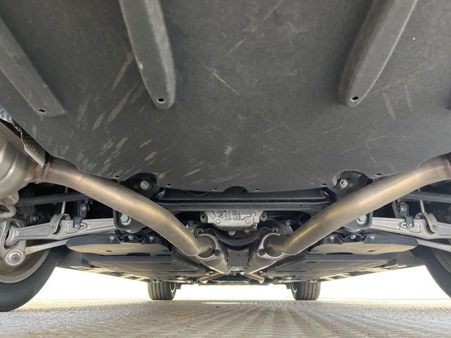 下回りがきれいなうちに、防錆加工の施工がオススメ。降雪地域はもちろん、沿岸部にお住いの方や、趣味でマリン・ウィンタースポーツをされる方にご好評いただいております。