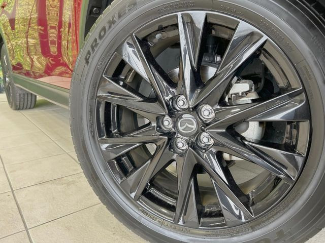 �y�O���[�h��p����19�C���`�A���~�z�C�[���z�f�U�C�����̍��������A���~�z�C�[���𑕒����Ă���܂��B�e��ЊO�A���~�z�C�[����A�X�^�b�h���X�^�C�����戵�����Ă���܂��B���񂲑��k����������