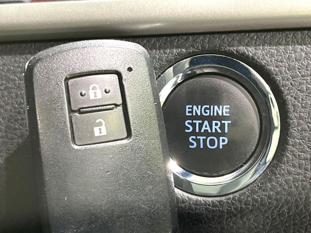 �y�X�}�[�g�L�[�z�J�o����|�P�b�g�ɓ��ꂽ�܂܂ł��h�A�̎{���E�������\�ȃX�}�[�g�L�[�𑕔��B�G���W���̃I���E�I�t�����J�M�����o���K�v����������Ƃ��Ă��֗��ł���