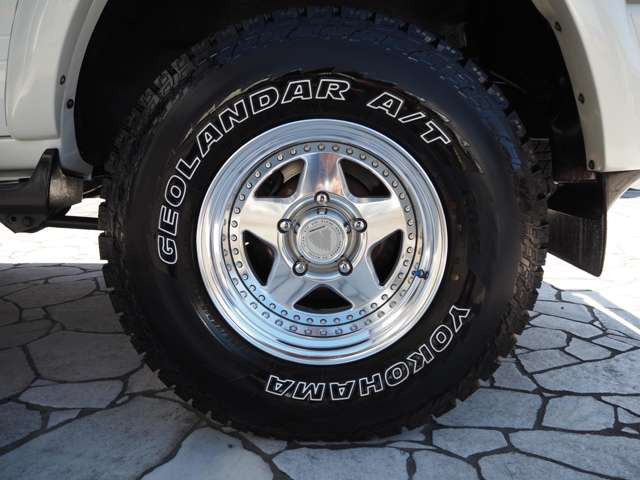 �Ō�܂œ��X�̂��Ԃ����ϗ��������ɗL��������܂���m(_ _)m �]�ƈ��ꓯ�A���q�l����̂��₢���킹��S��肨�҂��\���グ�܂��B