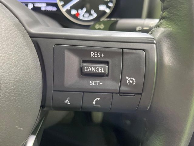 �y�N���[�Y�R���g���[���z�������H�����N���N���s�B�A�N�Z���𗣂��Ă���葬�x�ő��s���ł��A�������^�]���̕��S���y��!�����E�������ȒP�ȃX�C�b�`����Œ����ł��܂��B