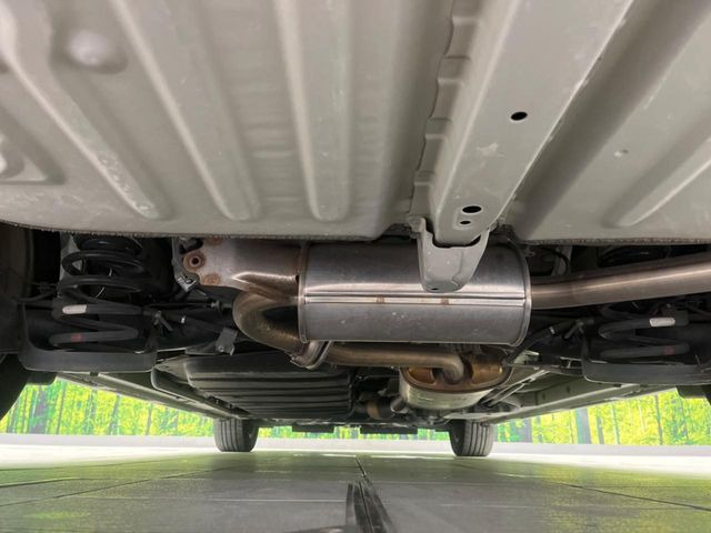 下回りがきれいなうちに、防錆加工の施工がオススメ。降雪地域はもちろん、沿岸部にお住いの方や、趣味でマリン・ウィンタースポーツをされる方にご好評いただいております。