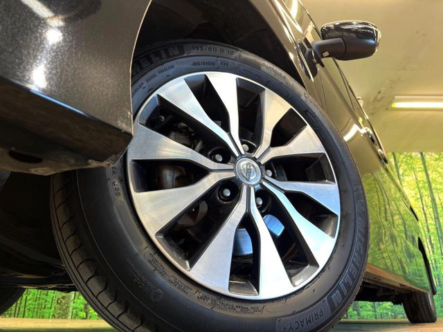 �y����16�C���`�A���~�z�C�[���z�O�ςɃ}�b�`���������A���~�z�C�[���𑕒����Ă���܂��B�e��ЊO�A���~�z�C�[����A�X�^�b�h���X�^�C�����戵�����Ă���܂��B���񂲑��k����������