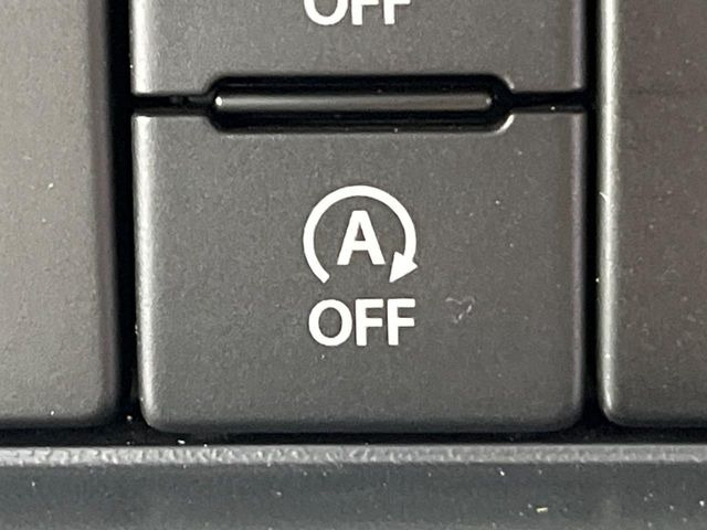 �y�A�C�h�����O�X�g�b�v�z�ԐM����a�؂Œ�Ԃ����ۂɃG���W�����~���A���ʂȔR���̏����}���܂��B�R��������ی�ɂȂ���@�\��G���W���̓u���[�L�𗣂��΍Ďn�����܂��B