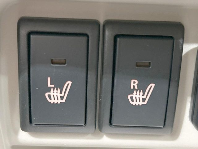 �y�V�[�g�q�[�^�[�z�������ɏd�󂷂�V�[�g�q�[�^�[!�G�A�R����葁�����܂��Ă����̂Ŋ�����̐l�����S�ł��ˁ�G�A�R���̉����͊������邩����A�Ƃ������ɂ����������߂ł��B