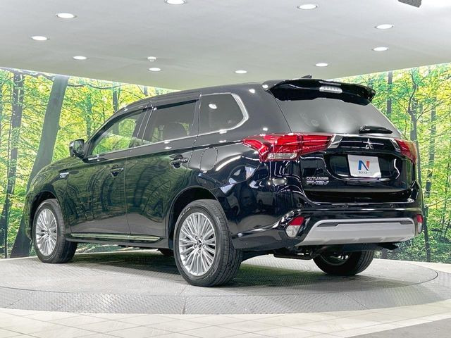 ☆全国のネクステージからお取り寄せが可能※!遠方の店舗に展示してあるクルマが気になる場合も、最寄りの店舗でご覧いただくことが可能です!是非私たちに要望をお聞かせください!※別途費用