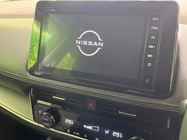 �y�����i�r�z�l�C�̏����i�r�𑕔��B�I�[�f�B�I�@�\���[�����Ă���ABluetooth�ڑ�����΂������̃X�}�z��MP3�v���C���[�̉��y���Đ��\!�����̉^�]������Ɋy�����Ȃ�܂�!!