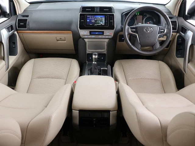 ランドクルーザープラド2.7 TX Lパッケージ 4WD