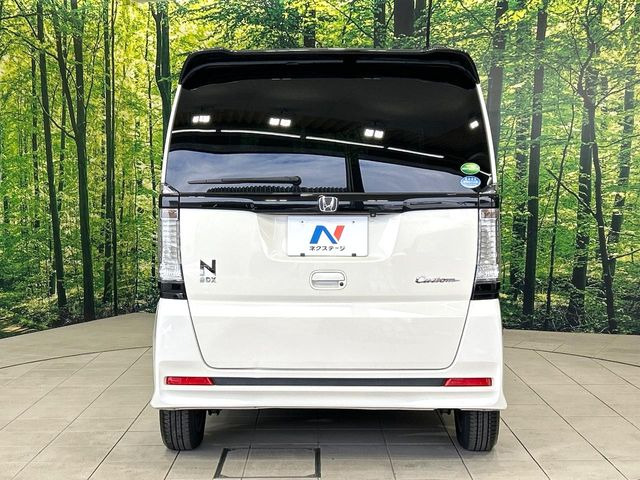 安心の最長10年・走行無制限保証(有償)をご用意。保証内容も充実はもちろん、無料点検&オイル交換や、年中無休の全国・24時間ロードサービスも付帯されておりますのでご安心下さい。