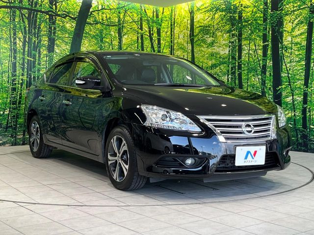 高透明度のガラス皮膜で撥水はもちろん、上質なツヤ・光沢を実現。紫外線や酸性雨から大切な愛車を保護し、色あせ・劣化を防止。「弾スプラッシュコート」、「弾プリミッサコート」からお選びいただけます。