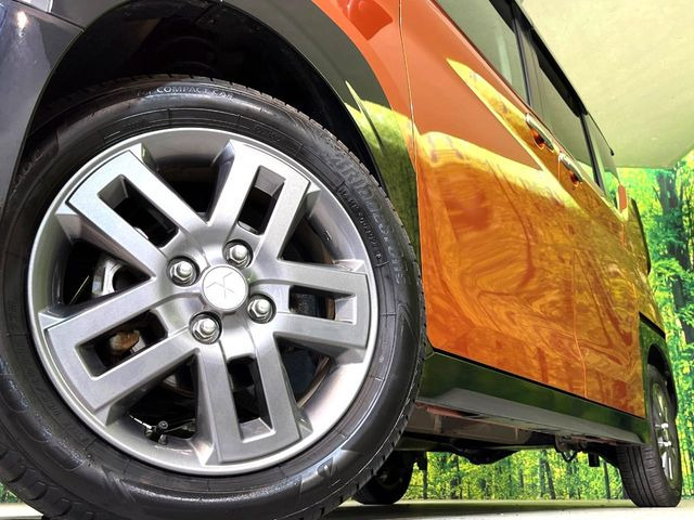 �y����15�C���`�A���~�z�C�[���z�O�ςɃ}�b�`���������A���~�z�C�[���𑕒����Ă���܂��B�e��ЊO�A���~�z�C�[����A�X�^�b�h���X�^�C�����戵�����Ă���܂��B���񂲑��k����������