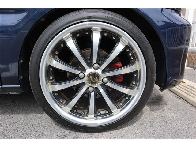 �O�i16�C���`AW�ł��B�^�C���̎R�͎Ԍ��ɂ͒ʂ�悤�ł���������������K�v�ɂȂ�܂��B