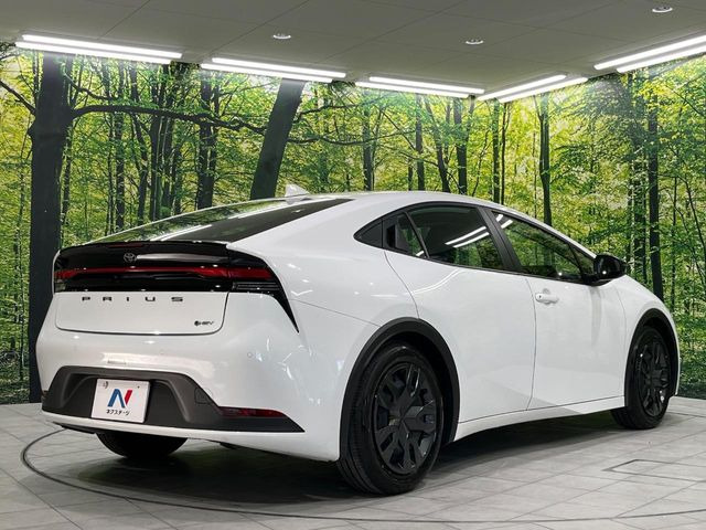 ☆全国のネクステージからお取り寄せが可能※!遠方の店舗に展示してあるクルマが気になる場合も、最寄りの店舗でご覧いただくことが可能です!是非私たちに要望をお聞かせください!※別途費用