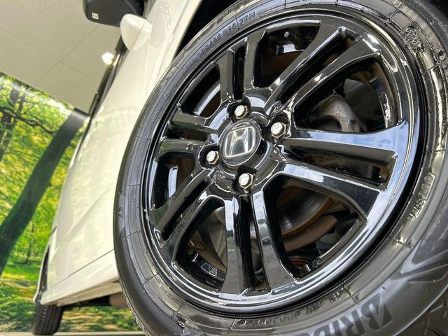 【純正14インチアルミホイール】外観にマッチした純正アルミホイールを装着しております。各種社外アルミホイールや、スタッドレスタイヤも取扱いしております。是非ご相談ください♪