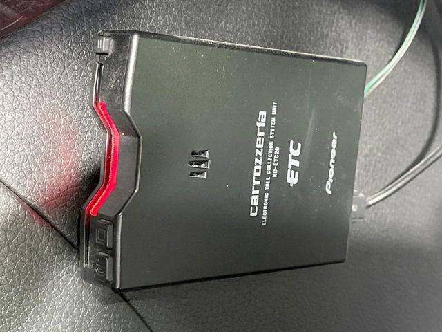 【ETC】高速道路の料金所をストレスなく通過!話題のスポットやサービスエリアに多い「スマートIC」利用時は必須のアイテムです。当店でセットアップを実施、ご納車当日からすぐにご利用いただけます!