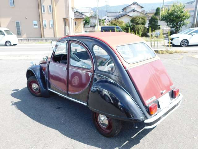 2CVチャールストン