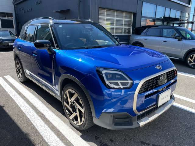 ミニカントリーマンS ALL4 DCT 4WD