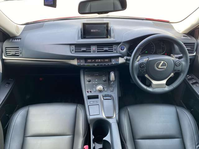 �X���[�N���X����X�͑��݌�200��ȏ�W��!���q�l�̂��C�ɓ����1�䂪�����ƌ�����܂�!�y�����ԁA���ʎԁA�L�����s���O�J�[�ɕ����ԗ��܂œX���ɖ����݌ɂ����T���ł��܂��􂨋C�y�ɂ����X��������!