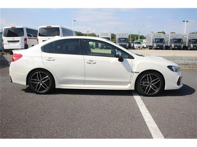 ���Ǝҗl�ւ̔̔��͂��f�肳���Ă��������܂��B �Ԍ������ԗ��̏ꍇ�́A�Ԍ����擾�������x�������z�ŕ\�����Ă���܂��B