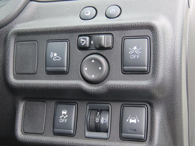 ���Ԃ̕��́A��֓� �u���C���^�[IC�v�~��Ă���