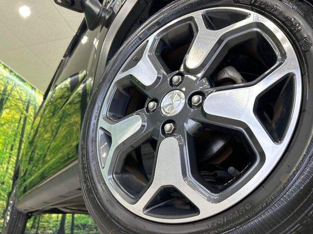 【純正15インチアルミホイール】外観にマッチした純正アルミホイールを装着しております。各種社外アルミホイールや、スタッドレスタイヤも取扱いしております。是非ご相談ください♪