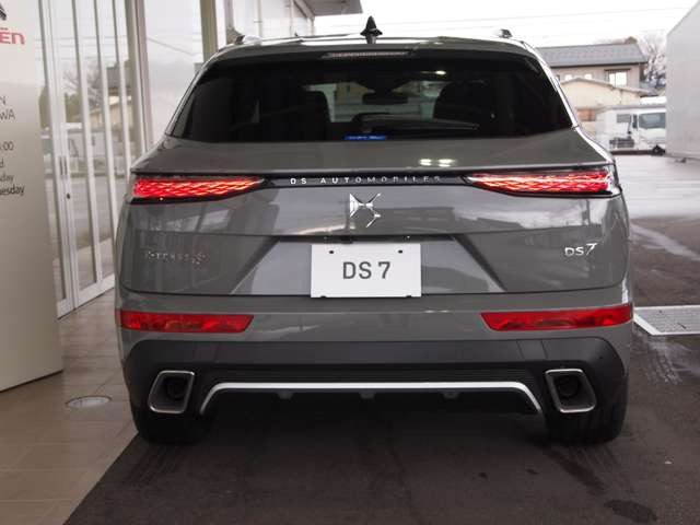 DS7リヴォリ E-TENSE 4&amp;times;4 4WD