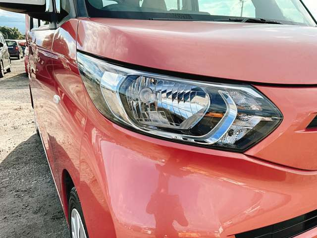 LED���C�g�ւ��ύX�\�ł�!����]�̍ۂɂ͓��X�X�^�b�t�܂ł��C�y�ɂ����k������!