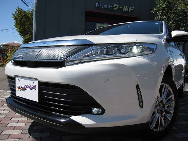 ハリアー2.5 ハイブリッド E-Four プレミアム 4WD