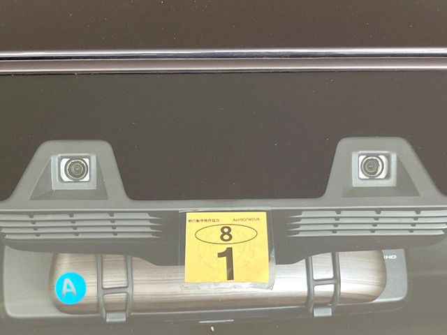 【スズキ セーフティサポート】走行中に前方の車両等を認識し、衝突しそうな時は警報とブレーキで衝突回避と被害軽減をアシスト。より安全にドライブをお楽しみいただけます。