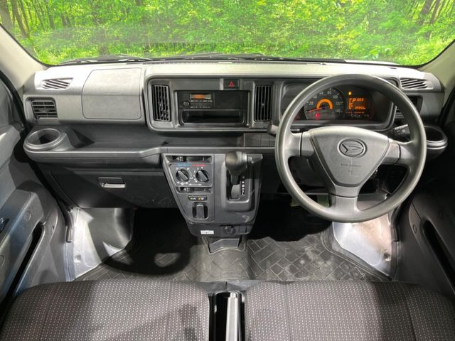 �O���[�v���݌ɐ���30,000��!!�S���̌n��X���烁�[�J�[�E�Ԏ��킸���Љ�o����̂ŁA���Ȃ��Ƀs�b�^���̂��Ԃ�������͂��ł���܂��͂��₢���킹��������