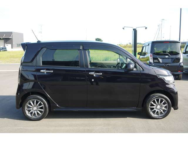 LINEからもお気軽にお問い合わせください!ID:@vdd4520t