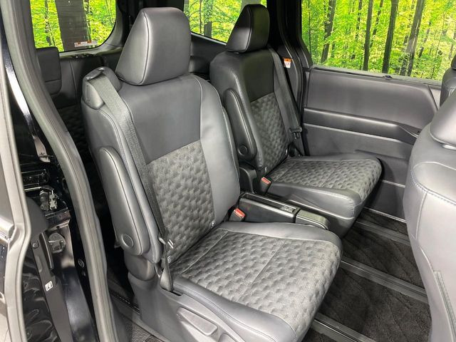 �L�X�Ƃ���2��ڃV�[�g�͋��Z���������A���S�n�����K!�F�B��Ƒ��Ƃ̂��o�����ɂ҂�����ł��B�x�r�[�V�[�g��`���C���h�V�[�g�g�p�������K�ɂ��߂�������������\���ȋ�Ԃ��m�ۂ��Ă��܂��B