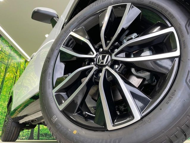 �y����18�C���`�A���~�z�C�[���z�O�ςɃ}�b�`���������A���~�z�C�[���𑕒����Ă���܂��B�e��ЊO�A���~�z�C�[����A�X�^�b�h���X�^�C�����戵�����Ă���܂��B���񂲑��k����������