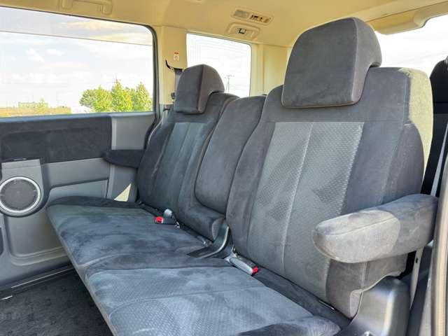 ���d�b�E���[���ɂĂ�����E�����k�Ȃǂ��C�y�ɂ��Ă�������^^������񂲗��X���Ă��������A���ڂ��Ԃ������ɂȂ��Ă��������B��������Ή������Ă��������܂��̂ŁA�X�^�b�t�ꓯ���҂����Ă���܂��B