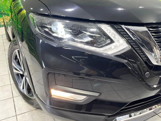 �yLED�w�b�h���C�g�z���V����ԑ��s�����ǍD�Ȏ��E���m�ۂ����S���ĉ^�]�ł��鍂�P�xLED�w�b�h���C�g�𑕔�!�_�����x�������A����d�͂��}�����Ă��܂��B