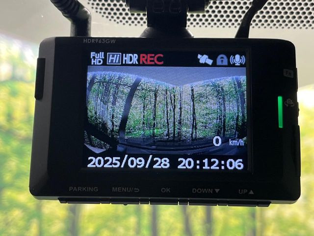 �y�h���C�u���R�[�_�[�z���S�E���S�ȃJ�[���C�t�ɕK�{�̃h���C�u���R�[�_�[�𑕔�!���s���͂������A������^�]�⎖�̂ɑ��������ۂ̏󋵂��f���ŋL�^���A����̃��X�N�ɔ����܂��B