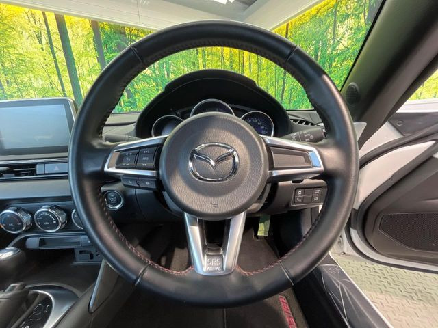 �y�����v�����X�e�A�����O�z�㎿�Ȋv���g�p���邱�ƂŁA��ɂ����������݂ƂĂ��^�]���₷���n���h���ł���