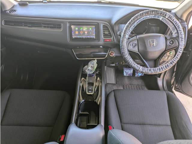 ヴェゼル1.5 ハイブリッド X 4WD