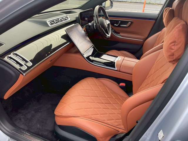 �C�ɂȂ邨�Ԃ�����܂�����E�̓d�b�ԍ����璼�ڂ��X�ɂ��₢���킹���������B�x�����@����ԗ����A��Ԃ܂łȂ�ł������������Ē����܂��B�X�^�b�t�ꓯ���A�����҂����Ă���܂��B