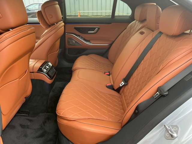 �C�ɂȂ邨�Ԃ�����܂�����E�̓d�b�ԍ����璼�ڂ��X�ɂ��₢���킹���������B�x�����@����ԗ����A��Ԃ܂łȂ�ł������������Ē����܂��B�X�^�b�t�ꓯ���A�����҂����Ă���܂��B