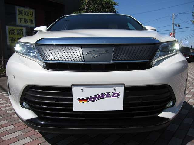 ハリアー2.5 ハイブリッド E-Four プレミアム 4WD