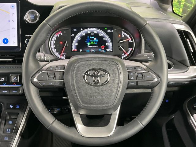 �y�����v�����X�e�A�����O�z�㎿�Ȋv���g�p���邱�ƂŁA��ɂ����������݂ƂĂ��^�]���₷���n���h���ł���